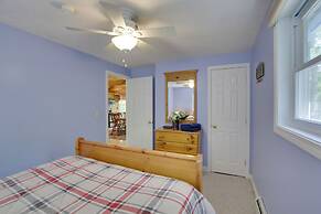 Bethel Chalet w/ Hot Tub: 3 Miles to Sunday River!