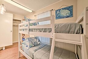 Rockport Bayfront Studio w/ Patio: 'casa Familia'