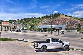 Cozy Black Hills Cabin w/ Deck ~ 3 Mi to Deadwood!