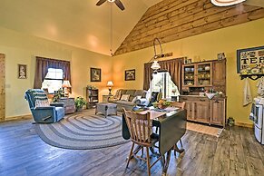 'honey House Cabin' - A Quiet Countryside Retreat!