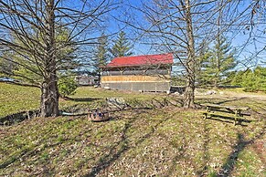 'honey House Cabin' - A Quiet Countryside Retreat!