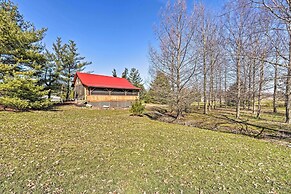 'honey House Cabin' - A Quiet Countryside Retreat!