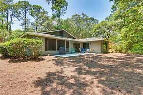 Furnished Patio: Hilton Head Island Resort Cottage