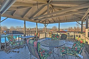 Walk to Lake Hamilton: 'to-do' Home w/ Pool Access