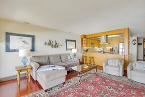 Lincoln City Oceanfront Condo, Near Lincoln Beach!