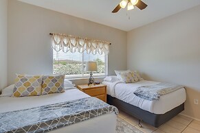 Phoenix Condo w/ Resort Perks & Mountain Views!