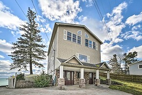 East Tawas Home w/ Patio, Lake Huron On-site