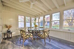 Granger 'hedge House' w/ Sunroom & Yard Games
