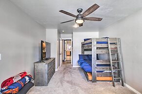 Beautiful Cabin w/ Deck Near Woodland Lake Park!