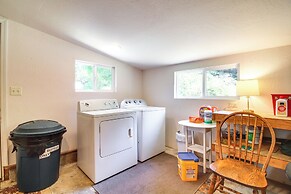 Rustic Bandon Log Cabin on 5 Acres of Woodlands!