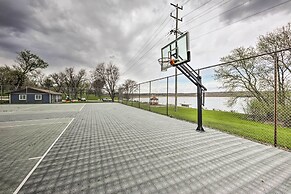 Interlaken Villa w/ Patio, Steps to Ridge Resort!