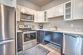 Lake Chelan Resort Condo: Pool & Hot Tub Access!