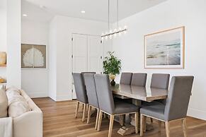 The Beach Front Max 14 Bedroom Home