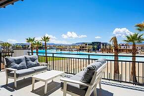 The Beach Front Max 14 Bedroom Home