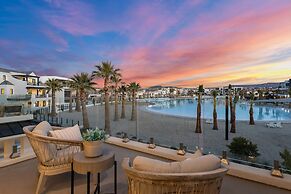 The Beach Front Max 14 Bedroom Home