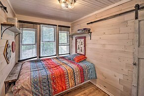 Country-chic Cotter Home w/ Outdoor Living Space!