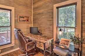 Country-chic Cotter Home w/ Outdoor Living Space!