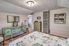 Country-chic Cotter Home w/ Outdoor Living Space!