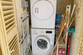 Marina View - Typical sea Front Cospicua