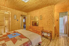 Peaceful & Private Cloudcroft Cabin With Deck!
