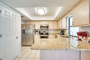 Modern Home w/ Peloton Bike & Grill in Cape Coral!