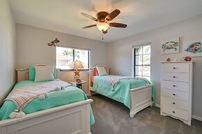 Modern Home w/ Peloton Bike & Grill in Cape Coral!