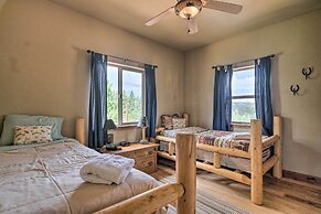 Cripple Creek Mountain Getaway w/ Hot Tub & Views!