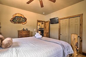 Cripple Creek Mountain Getaway w/ Hot Tub & Views!