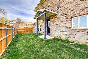 Arlington Home w/ Yard: 2 Mi to At&t Stadium!