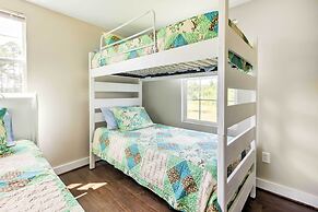 Tranquil Plantersville Cabin: Farm Animals On-site