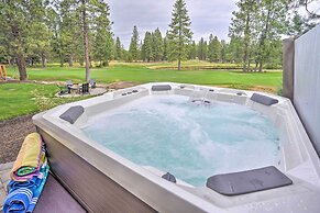 Mountain-base Lodge: 6 Miles to Downtown Bend