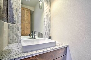 Mountain-base Lodge: 6 Miles to Downtown Bend