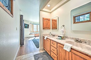 Spacious Flagstaff Home w/ Hot Tub & Grill!