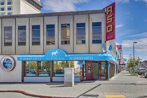 Coastal-view Apartment Near Downtown Anchorage!