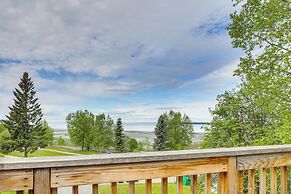 Coastal-view Apartment Near Downtown Anchorage!