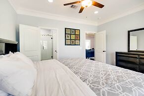 Luxe Southwest Houston Home w/ Balconies & Patio!