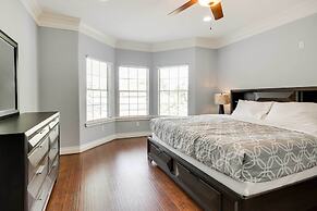 Luxe Southwest Houston Home w/ Balconies & Patio!