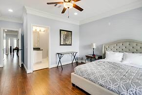 Luxe Southwest Houston Home w/ Balconies & Patio!