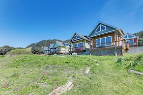 Peaceful Winter Retreat: Oregon Coastline Beach!