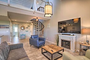 Walk to Beach: Condo w/ Pool in Indian Shores!