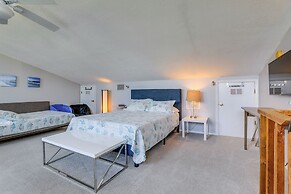 Walk to Beach: Condo w/ Pool in Indian Shores!