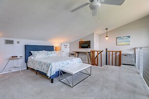 Walk to Beach: Condo w/ Pool in Indian Shores!