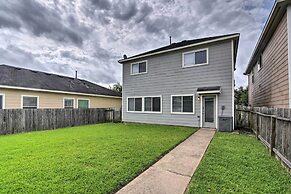 Houston Home w/ Yard Ideal for All Age Groups