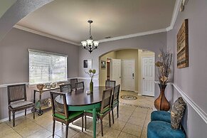 Houston Family Home w/ Yard ~ 8 Mi to NRG Stadium!