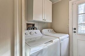 Kayaks, Electric Bicycles: Greentown Hideaway!