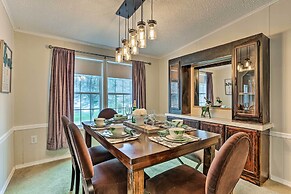 Kayaks, Electric Bicycles: Greentown Hideaway!