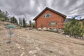 Spacious, Luxe Cabin w/ Mtn Views, Sauna & More!