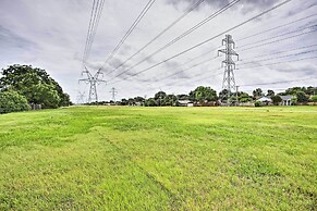 Plano Home w/ Private Yard < 5 Mi to Downtown!