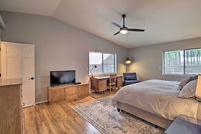 Yard, Grill & Games: Spacious Cabin in Lakeside!