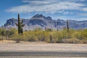 Peaceful Apache Junction Condo ~ 1 Mi to Downtown!